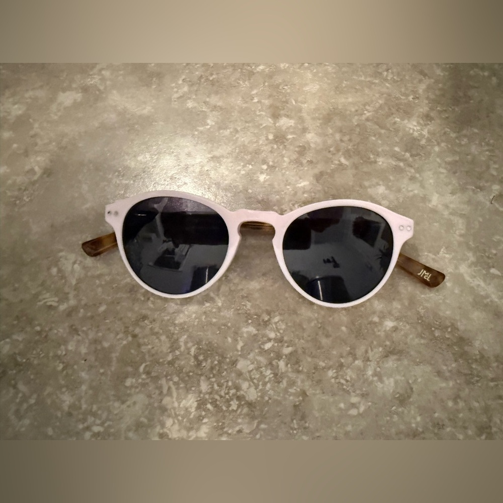 J McLaughlin Chic Pink Round Sunglasses